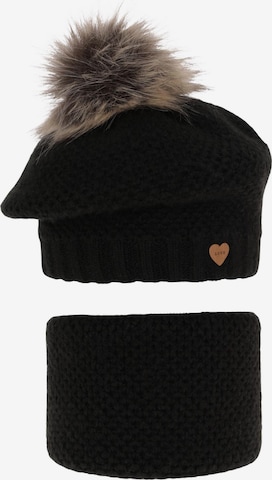 Maxte Beanie in Black: front