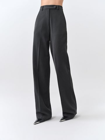 Wide leg Pantaloni di MB by Marta Buzolic in grigio