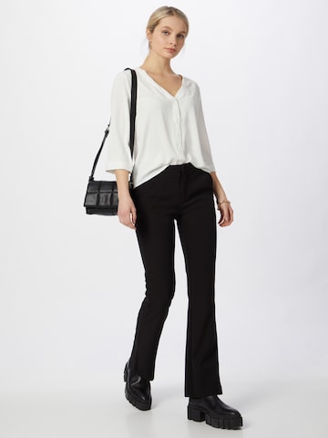 JDY Blouse 'Capote' in White