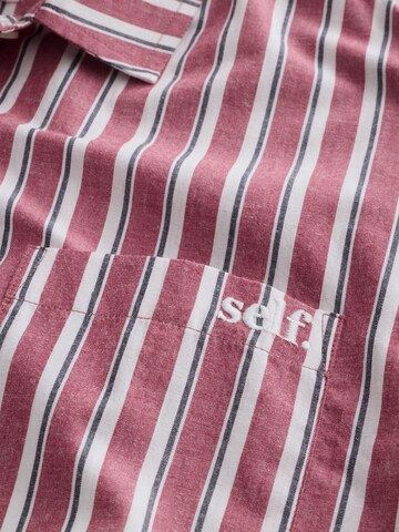 Chemise de nuit self. en rouge