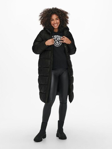 Only Maternity Winter Coat in Black: front