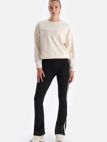Dagi Flared Leggings i sort