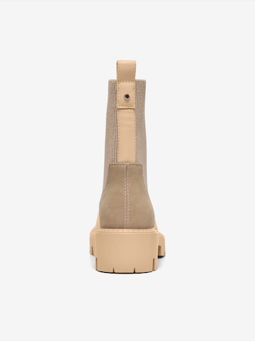Chelsea Boots 'ONLBETTY-7' ONLY en beige