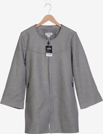 heine Jacket & Coat in M in Grey: front