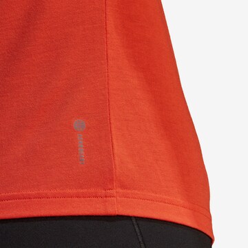 T-shirt fonctionnel 'Studio' ADIDAS PERFORMANCE en orange