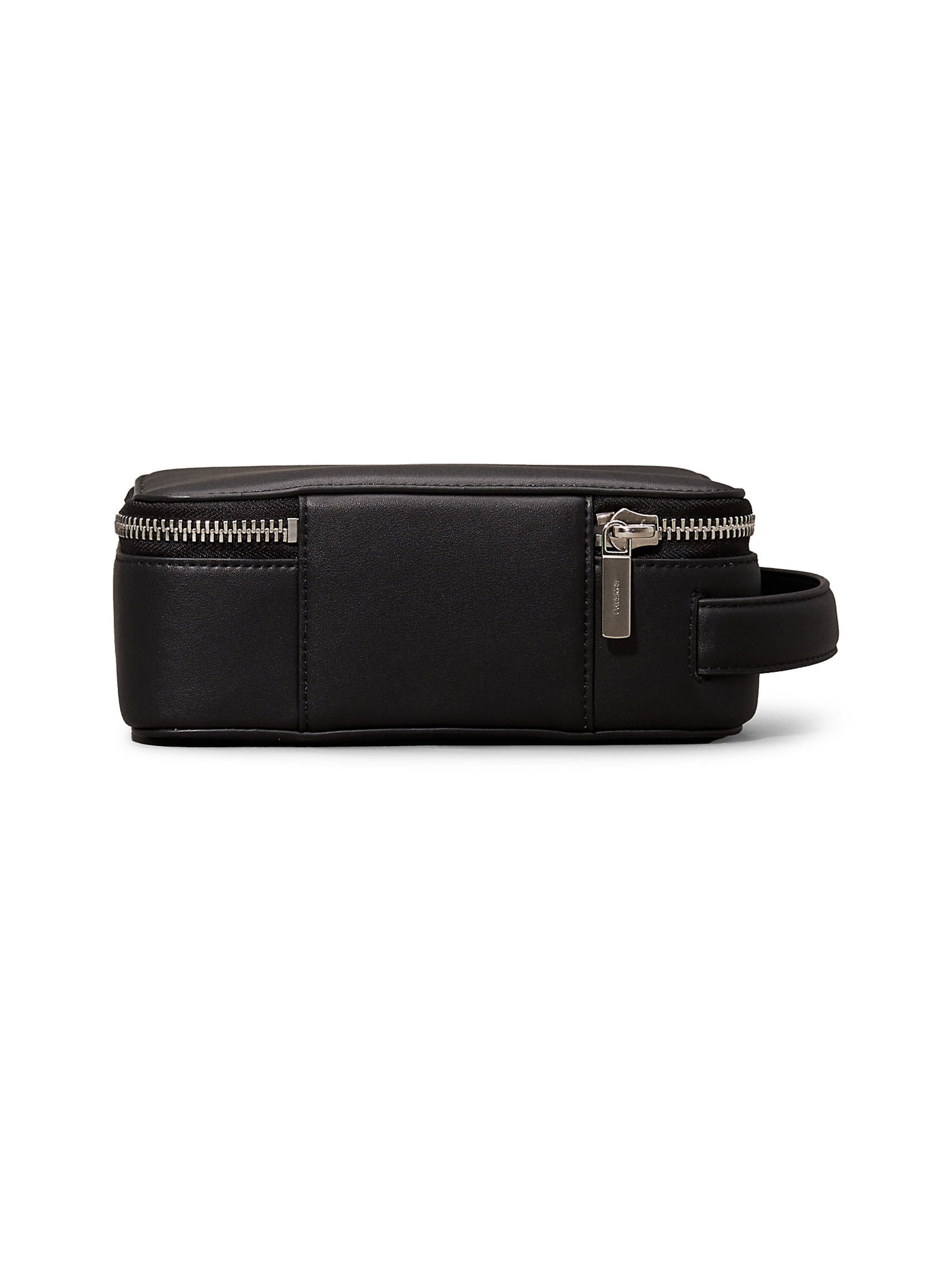 Calvin Klein Toiletry Bag in Black