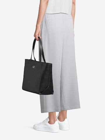 Calvin Klein Shopper in Schwarz