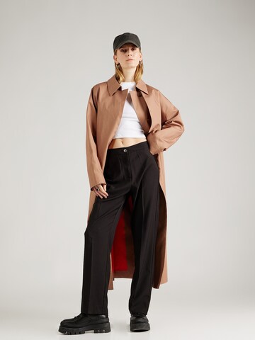 VERO MODA Loosefit Ráncos nadrág 'RITA' - fekete