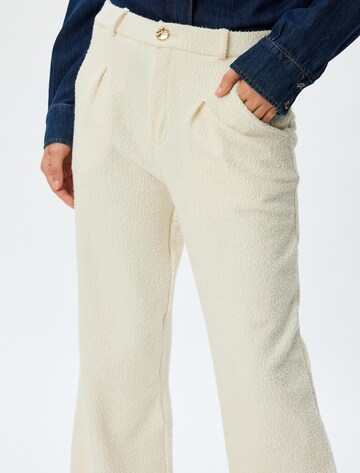 Koton Regular Broek in Beige
