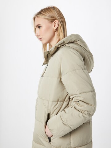 ESPRIT Winter Coat in Green