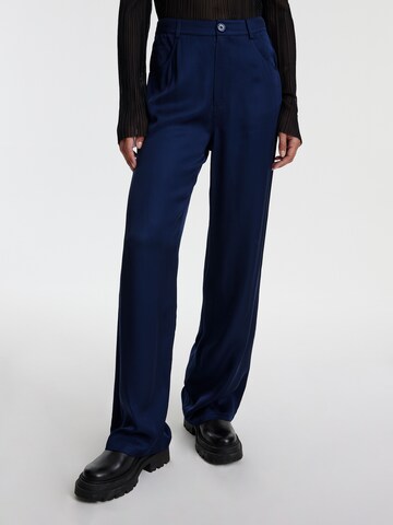 Regular Pantalon 'Hannah' EDITED en bleu : devant