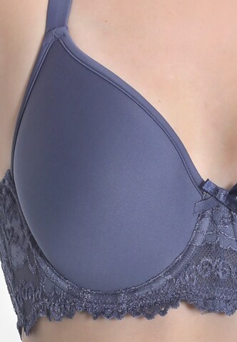 sassa T-shirt Bra 'CLASSIC LACE' in Blue