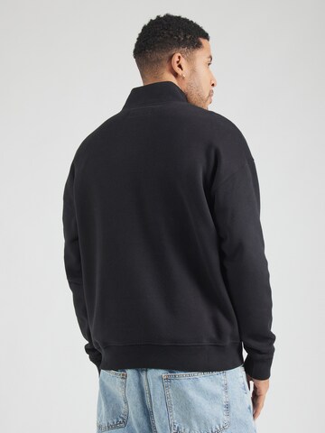Sweat-shirt 'TIMELESS' Abercrombie & Fitch en noir