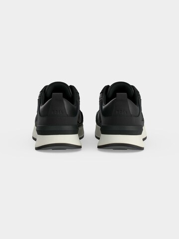 Baskets basses BOSS en noir