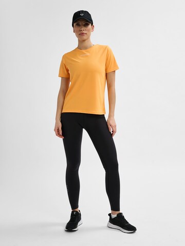 Hummel Performance shirt in Mixed colours