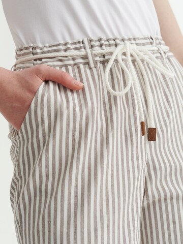 Regular Pantalon 'Faraja 2' TATUUM en marron