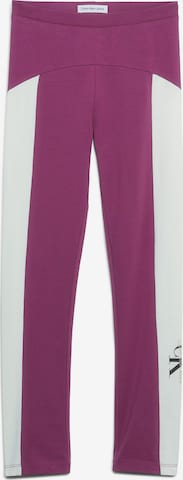 Calvin Klein Jeans Slimfit Broek in Roze: voorkant