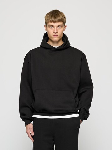 Burocs Sweatshirt in Black: front