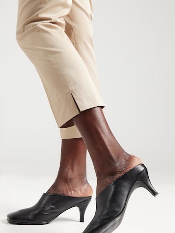 BOSS Дънки Tapered Leg Панталон с ръб 'Tapria-2' в бежово