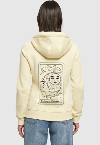 Felpa 'Sunlover Starchaser' di Mister Tee in giallo: frontale