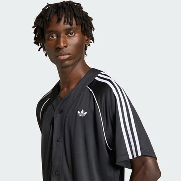 ADIDAS ORIGINALS Comfort Fit T-Shirt 'Adicolor' in Schwarz