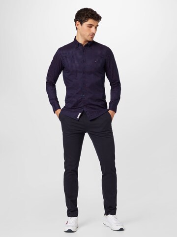 TOMMY HILFIGER Slim fit Ing - kék