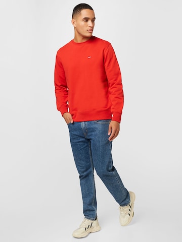 LEVI'S ®Regular Fit Sweater majica 'The Original HM Crew' - crvena boja