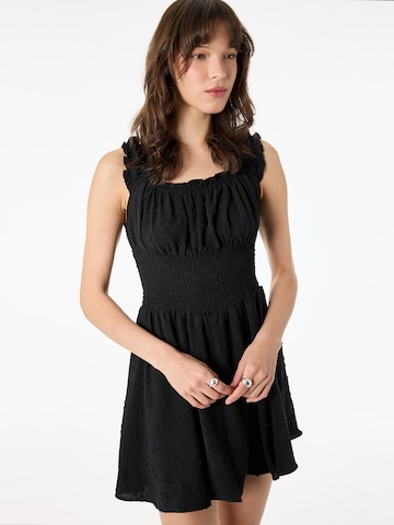 Koton Kleid in Schwarz: Vorderseite