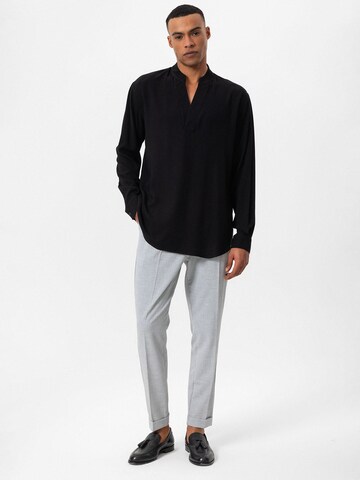 Antioch Regular Fit Hemd in Schwarz