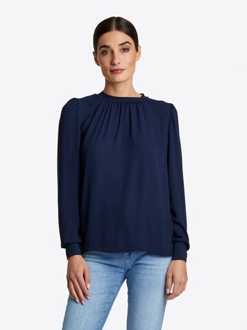 Rich & Royal Blouse in Blue: front