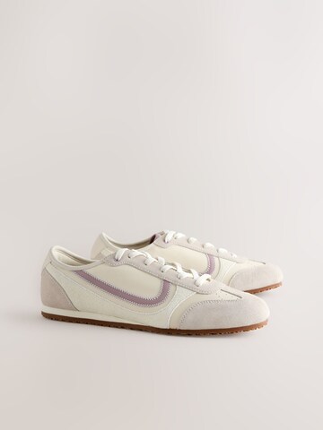self. Sneaker in Weiß