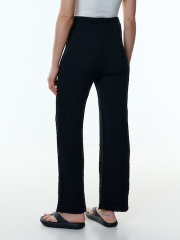 EDITED Flared Trousers 'Abby' in Black