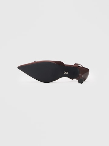 Pumps 'Ander' de la STEVE MADDEN pe maro