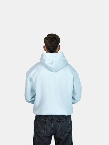 Crystal Paris Sweatshirt 'Teddy' in Blauw