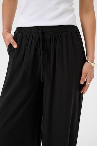 Kaffe Дънки Tapered Leg Панталон 'KAAlberta' в черно