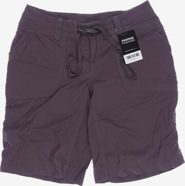 THE NORTH FACE Shorts in S in Grey: front