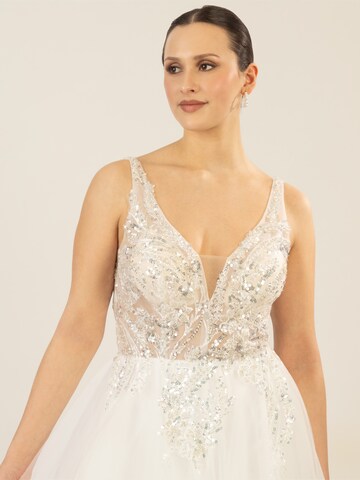 APART Evening Dress in White