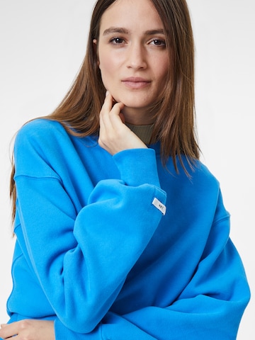 10k - Sweatshirt em azul