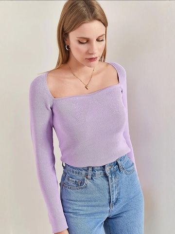 Bianco Lucci - Pullover em roxo