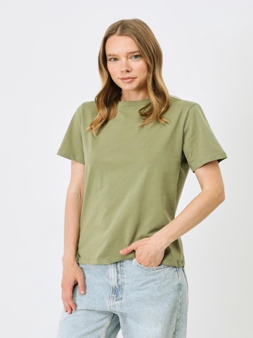 C&City T-Shirt in Braun
