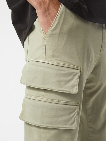 Young Poets Regular Cargo trousers 'Aris' in Green