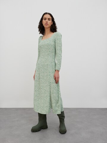 EDITED Φόρεμα 'Lotta' σε πράσινο: μπροστά