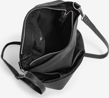 still Nordic Hobo 'Renee Bucket Bag' in Schwarz