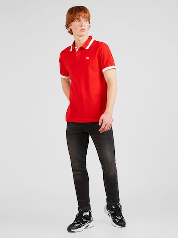 T-Shirt Tommy Jeans en rouge