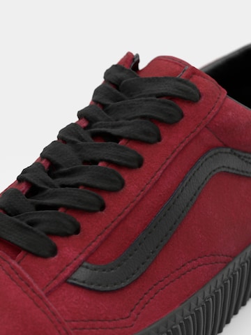 VANS Trampki niskie 'Old Skool' w kolorze czerwony