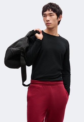 Tapered Pantaloni sport de la 4F pe roșu