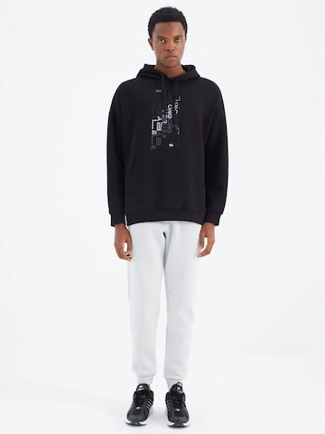 Regular Pantalon de sport Tommy Life en blanc