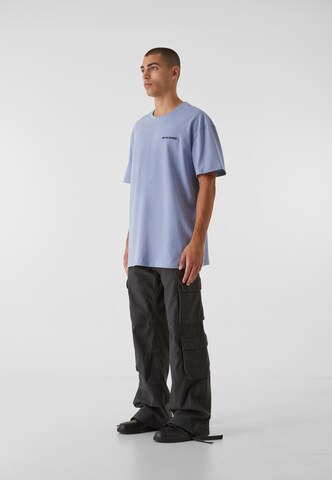 9N1M SENSE T-shirt 'Essentials' i blå