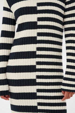 SOAKED IN LUXURY Dress 'Zillia' in Black