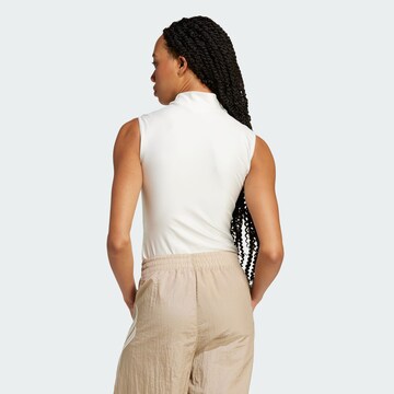 ADIDAS ORIGINALS - Body camiseta 'Atlanta' en blanco